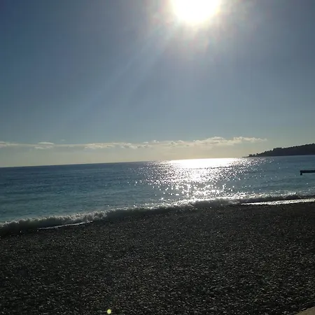 Imperial G Menton